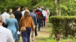 Feierliche-Eröffnung-des-neuen-Friedhofsbereichs_3.jpeg