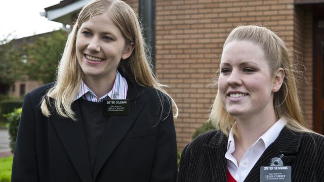 Sister Coleman und Sister Sessions besuchen die Missionarsschule im englischen Preston.
