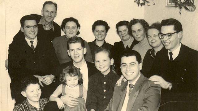 Mitglieder aus der Anfangszeit der Gemeinde in St. Pölten